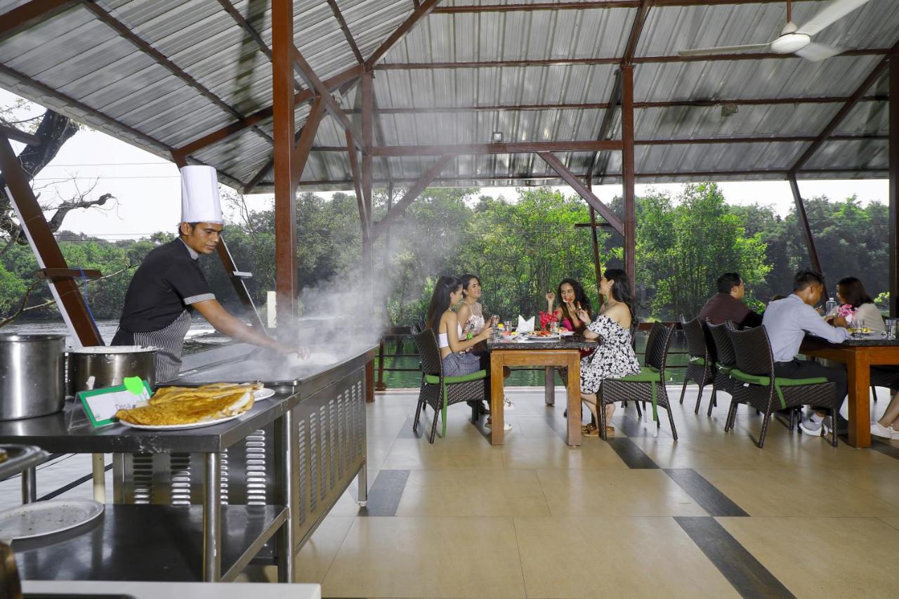 Whistling Woodzs Resort Dandeli Exterior foto